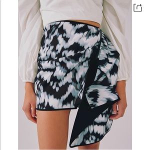 C/MEO collective new stage skirt